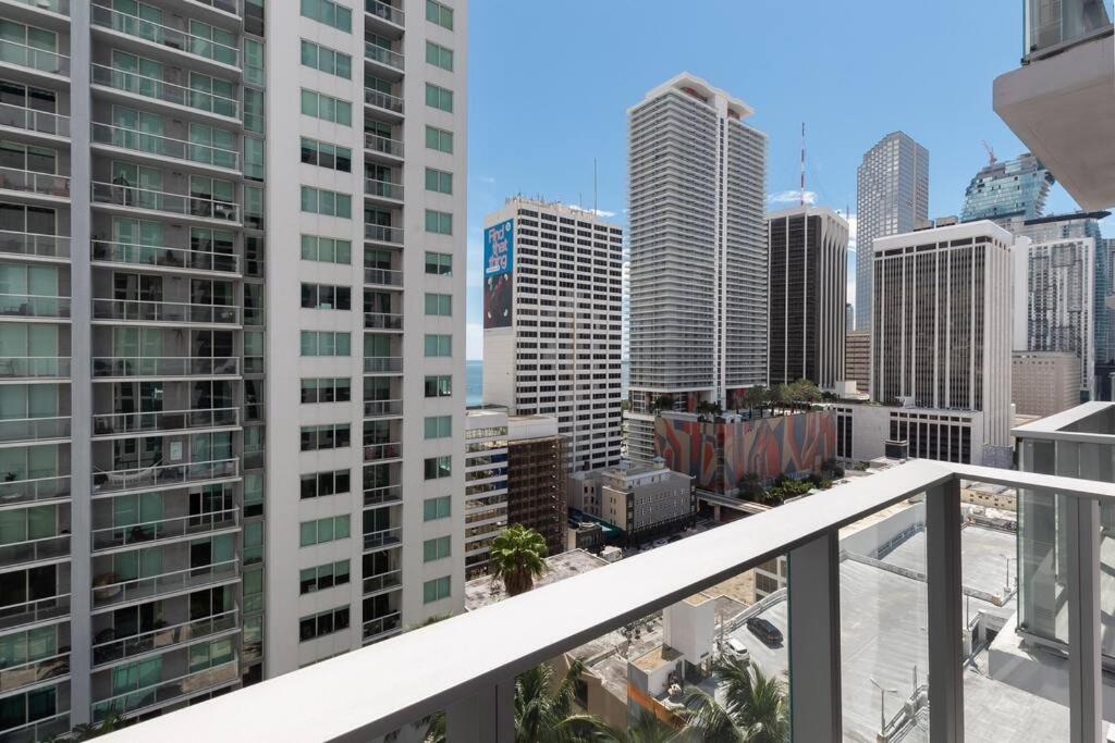 Stylish Modern Downtown Studio Free Parking Apartment Miami Luaran gambar